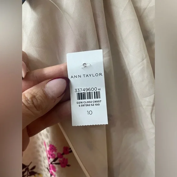 NWT Ann Taylor Floral mock neck midi flare dress Size 10. #10283 - Picture 8 of 9